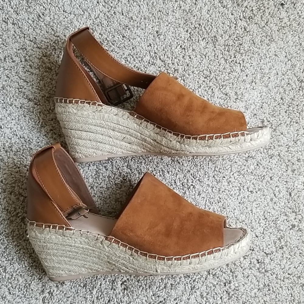 Suede Wedges - Picture 2 of 3
